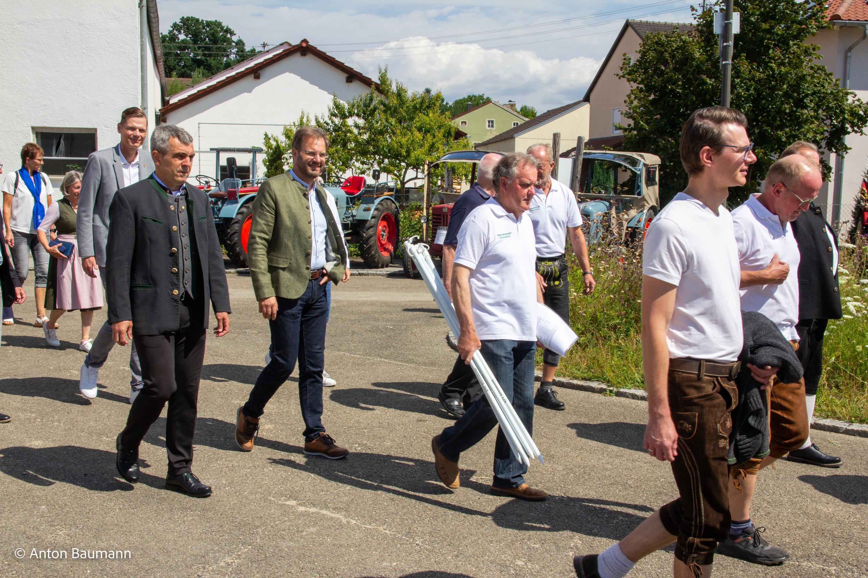 Auch Landrat Alexander Anetsberger und der 3. Landrat Sven John waren Gäste beim Fest