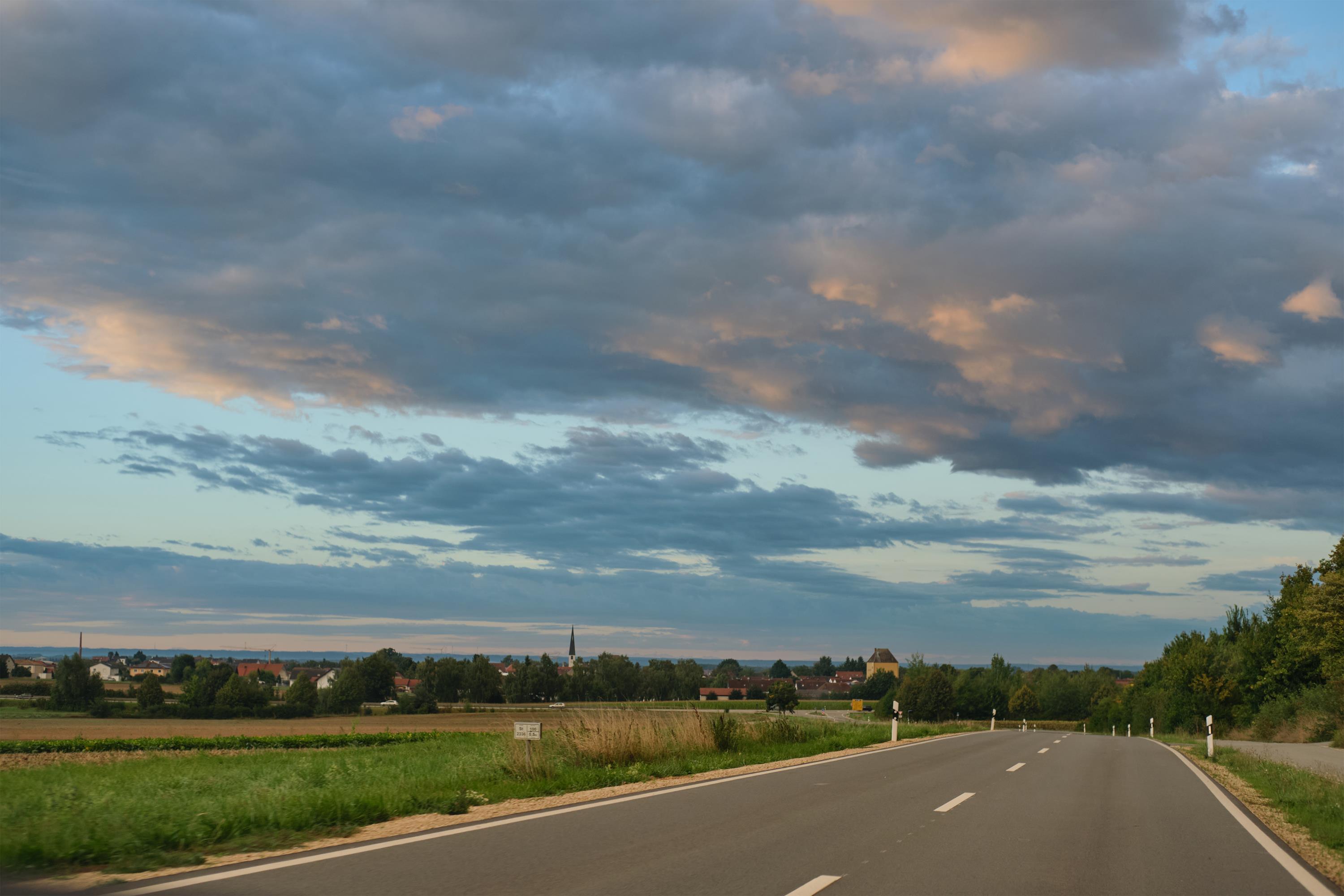 Ortsansicht von Hitzhofen nach Eitensheim